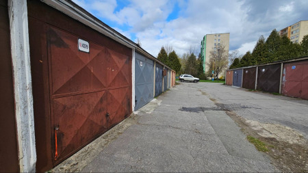 Garáž na predaj, Šafáriková trieda – Košice-Západ - 3