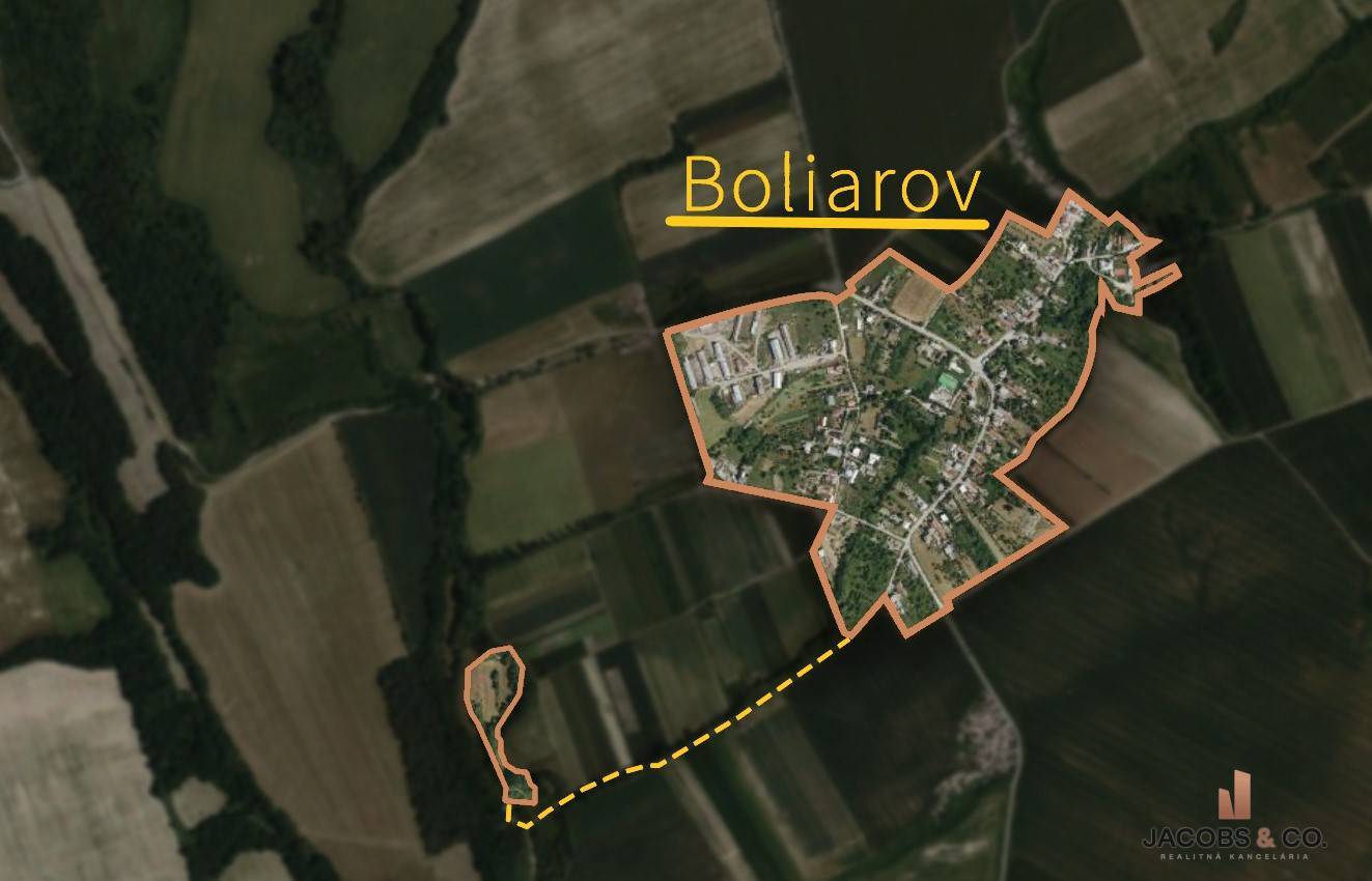 Investičný stavebný pozemok v obci Boliarov